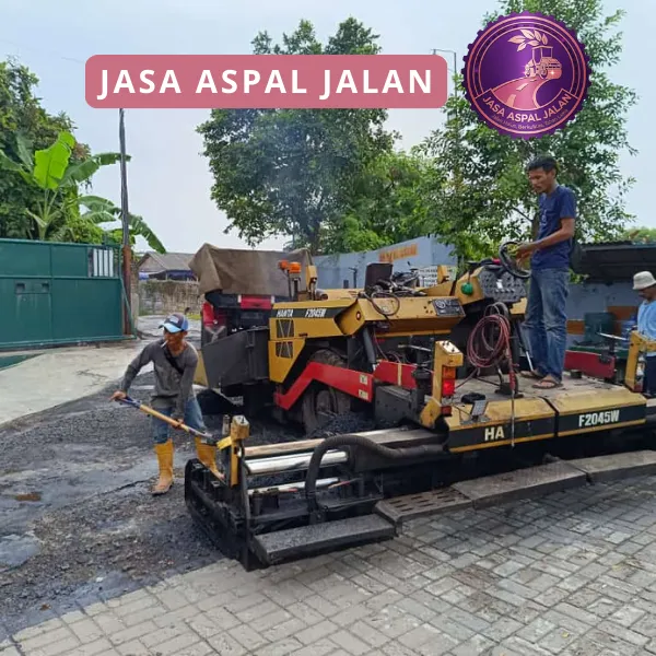 alat berat dan finisher pada proyek jasa aspal jalan Cirebon terpercaya