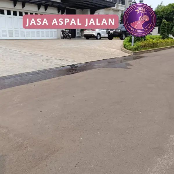 Proses pengaspalan jalan di Serang oleh kontraktor jasa aspal profesional dan berpengalaman