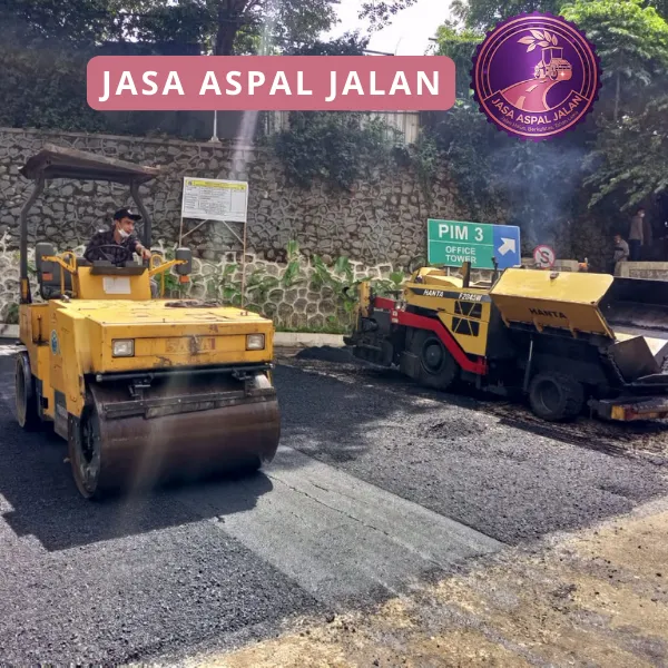 Hasil akhir pengaspalan jalan sukabumi yang halus, rapi, dan siap digunakan