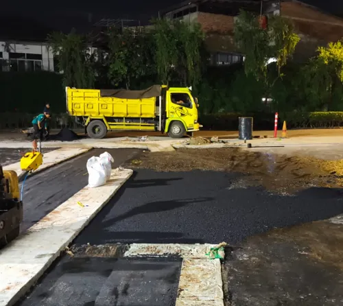 layanan pengaspalan jalan tangerang terpercaya dan berpengalaman

