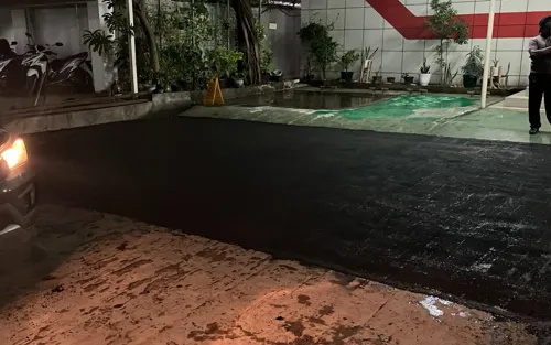 jasa pengaspalan jalan tangerang dengan aspal hotmix berkualitas